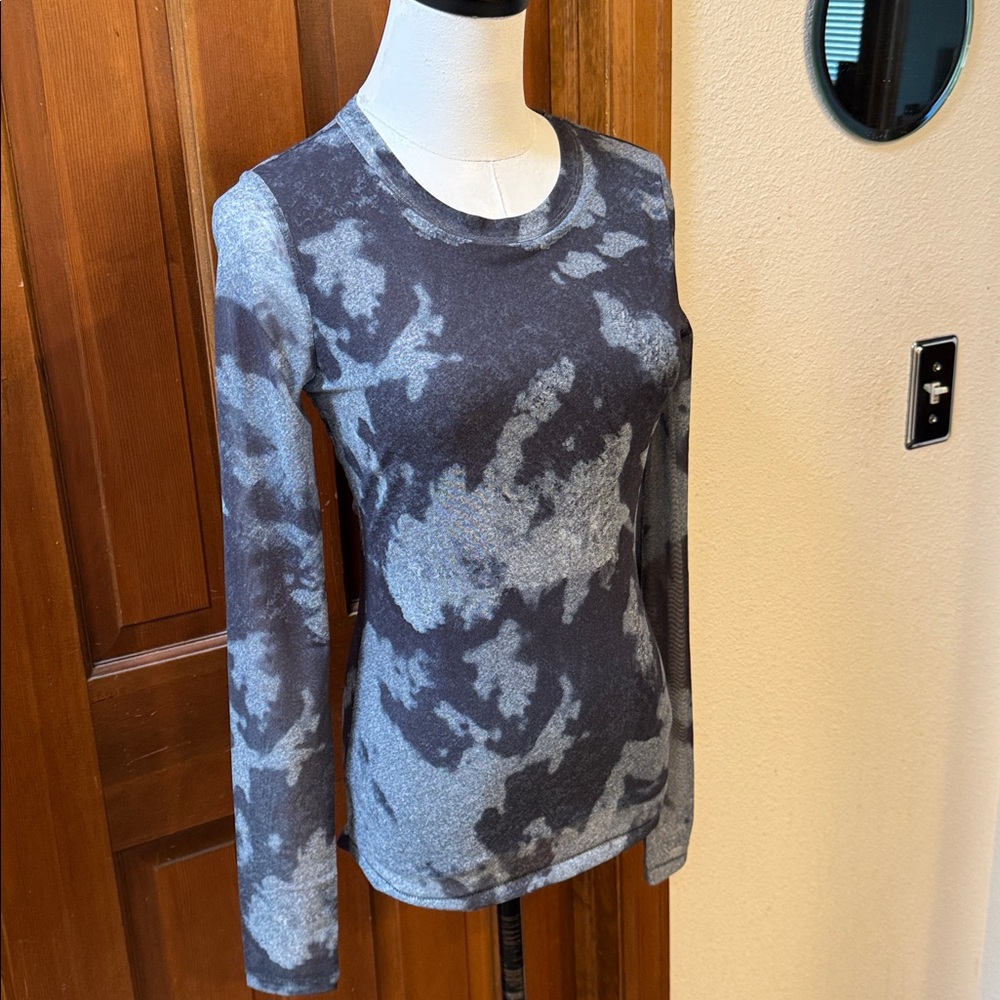 PRICE FIRM NWT rag & bone Yana Printed Mesh LS Tee Patterned Tee Size SP - Picture 12 of 12